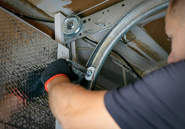 Affordable Garage Door Panel Replacement solutions in Oakleaf Plantation, FL